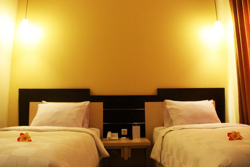 M Hotel Mataram Værelse billede