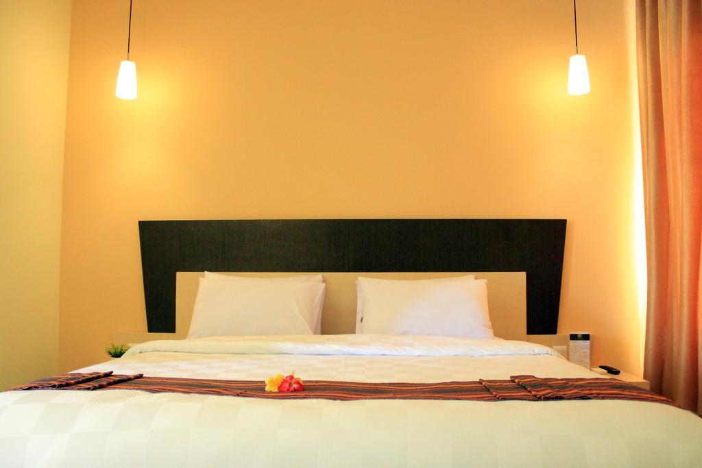 M Hotel Mataram Værelse billede