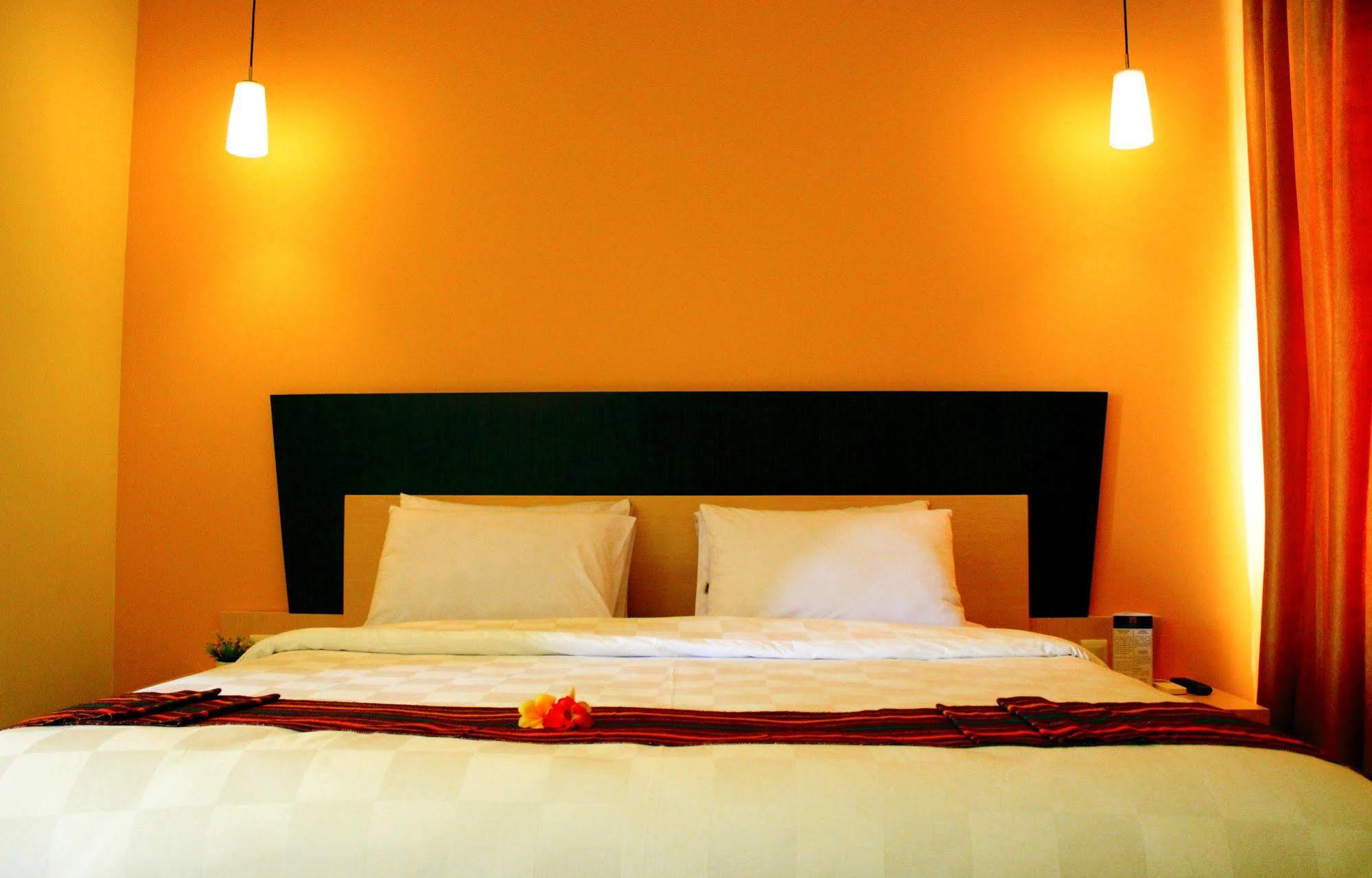 M Hotel Mataram Eksteriør billede
